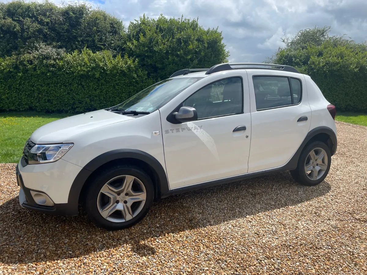 Dacia Sandero Stepway 2019 - Image 1