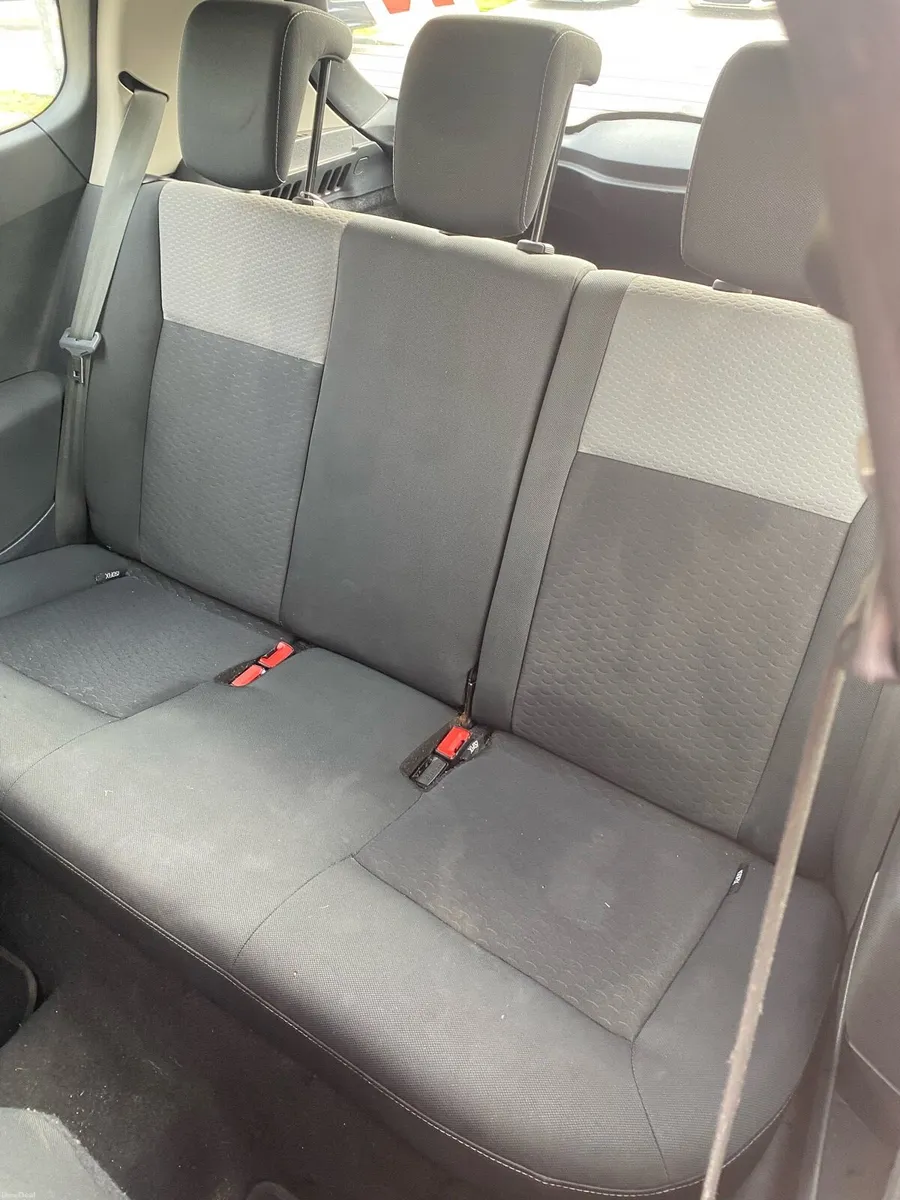2010 Silver Renault Clio 1.1L Petrol - Image 3