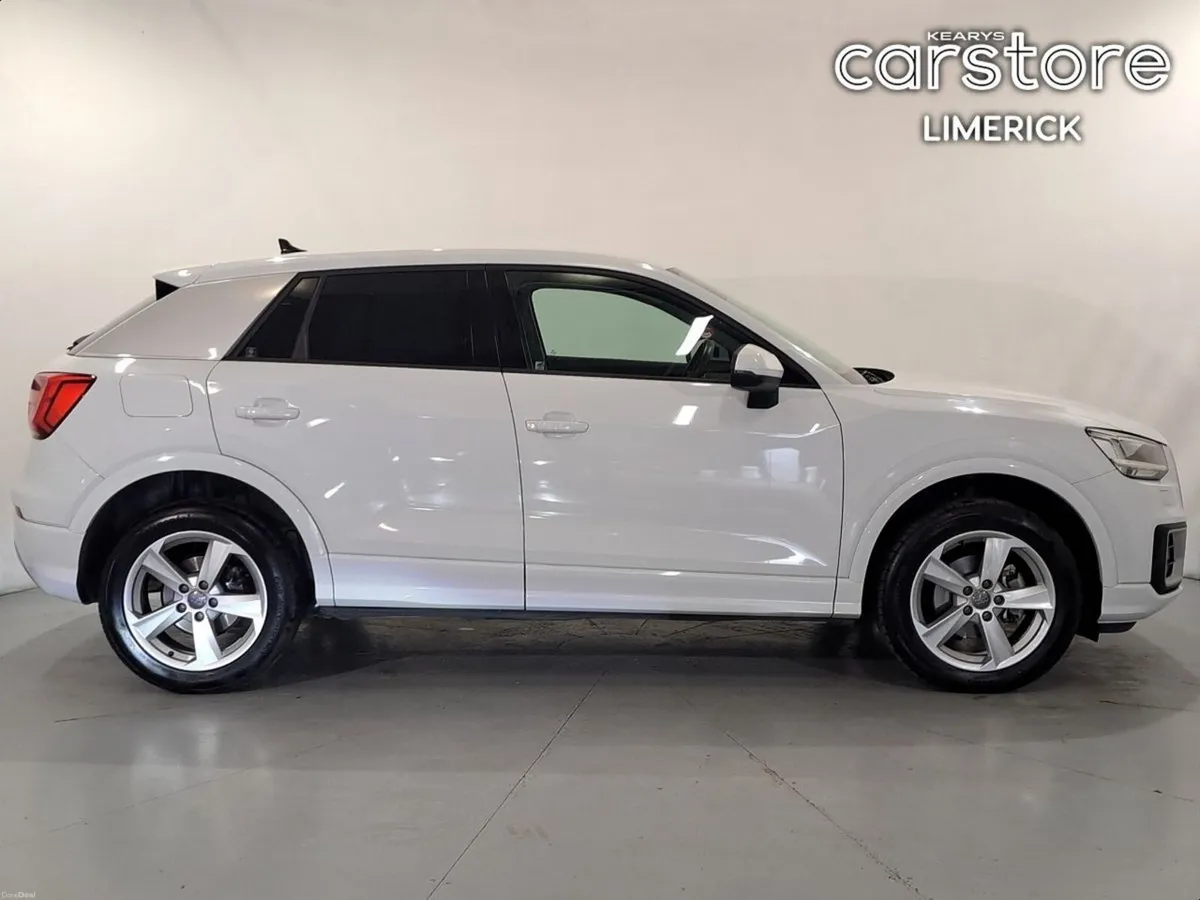 Audi Q2 1.0 TFSI - Image 2