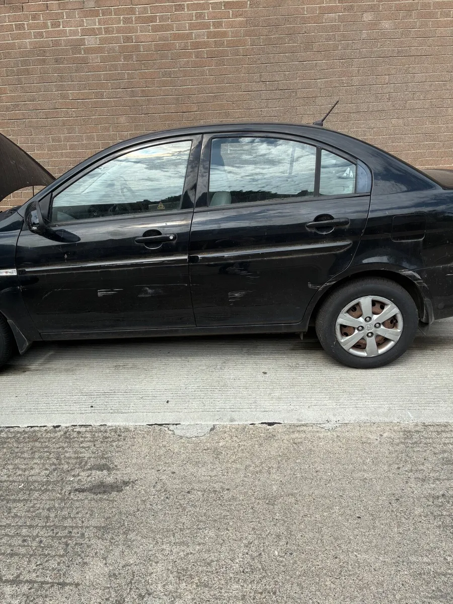 Hyundai Accent 2008 - Image 6