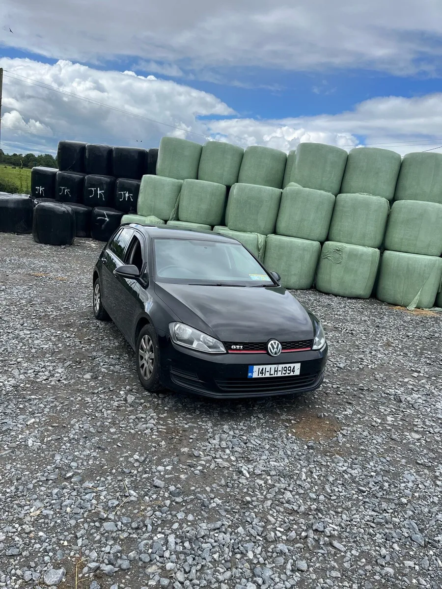 Volkswagen golf - Image 1