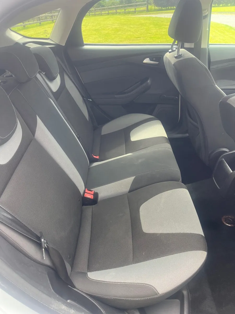 Ford Focus 2013 - Image 5