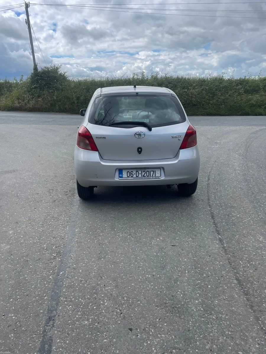 Toyota Yaris 2006 - Image 5