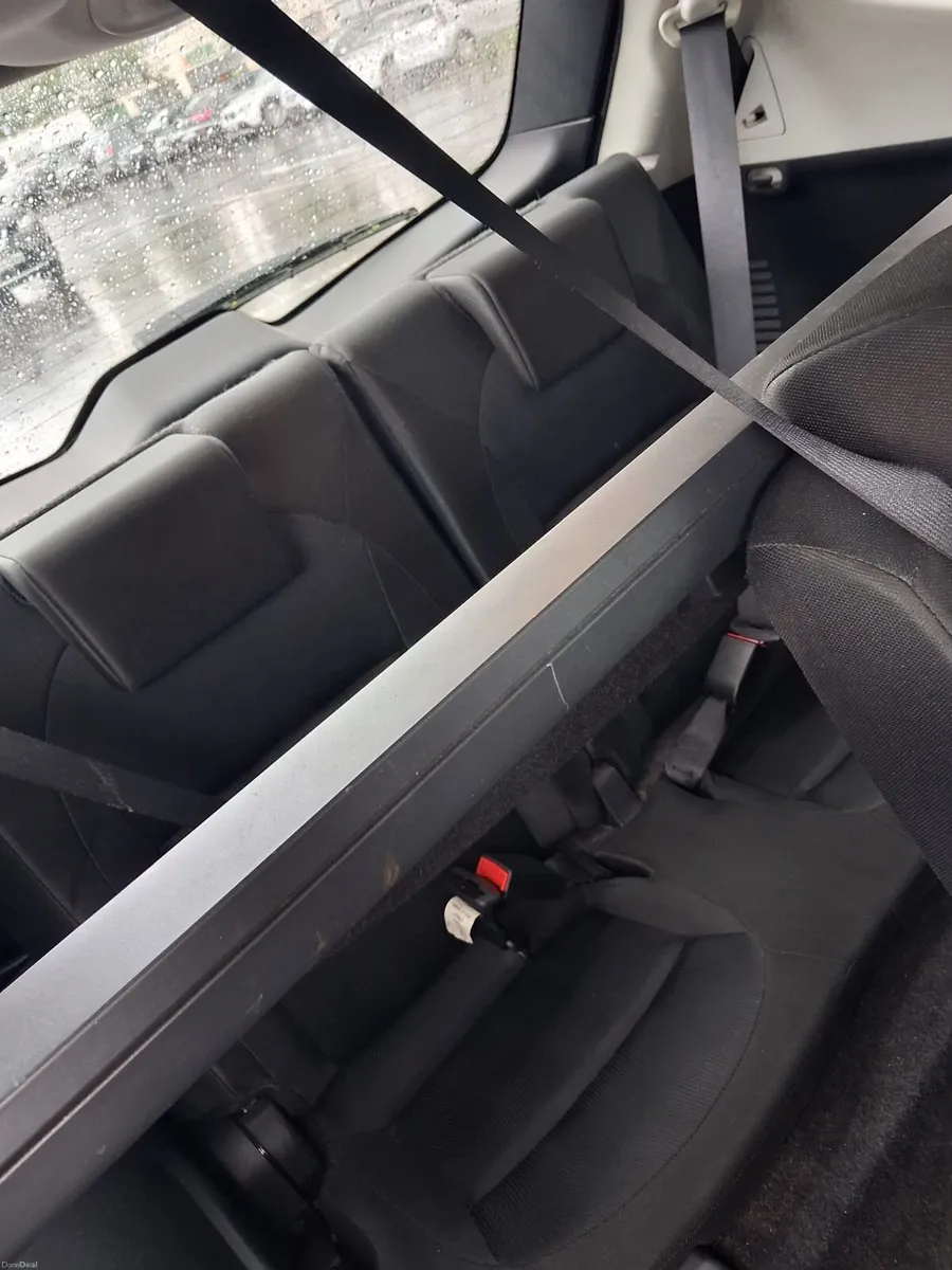 Nissan Qashqai+2 2012 - Image 4