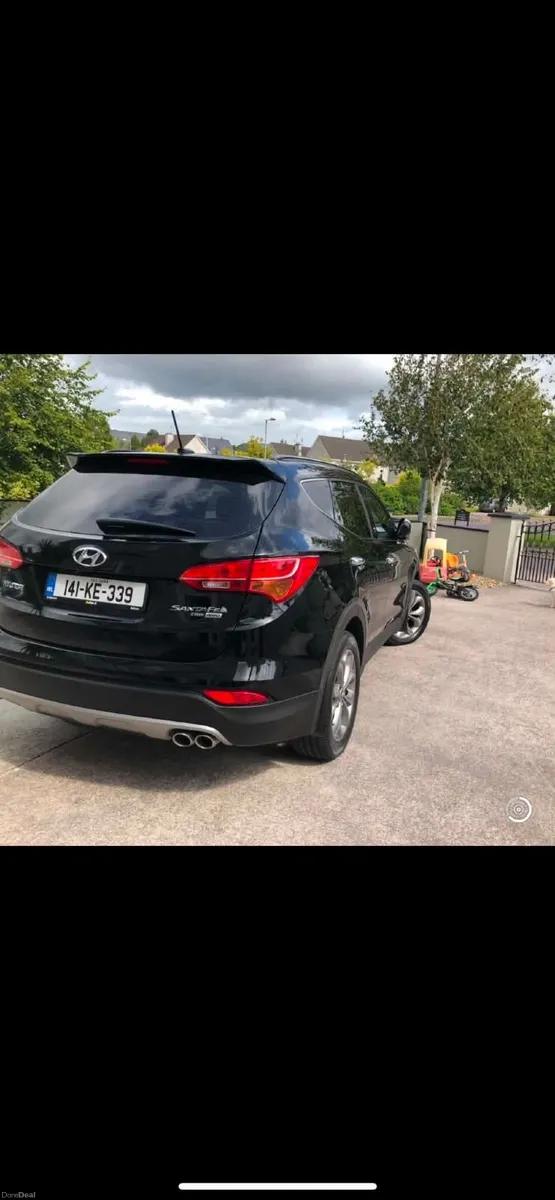 Hyundai Santa Fe 2014 - Image 1