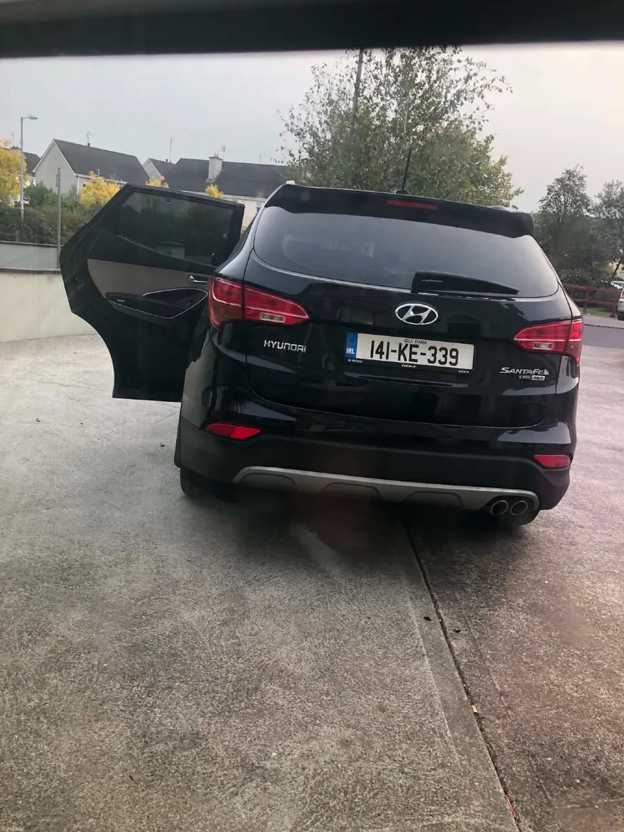 Hyundai Santa Fe 2014 - Image 3