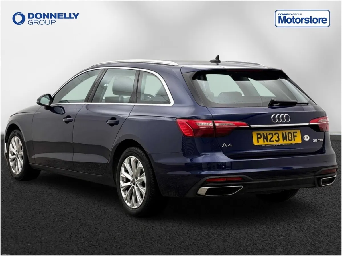 Audi A4 Diesel Avant Technik - Image 3