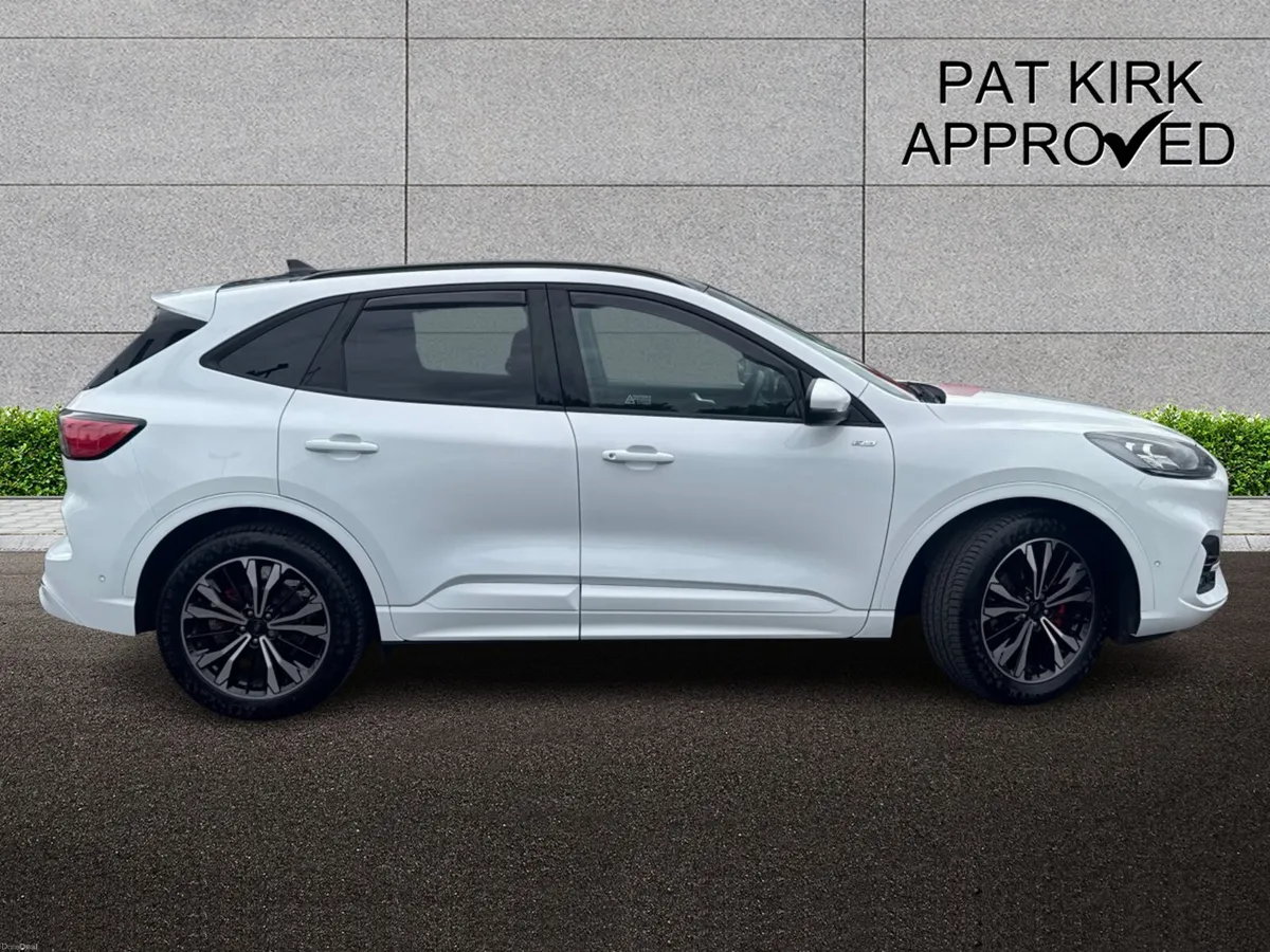 Ford Kuga Estate ST-Line X Edition - Image 3
