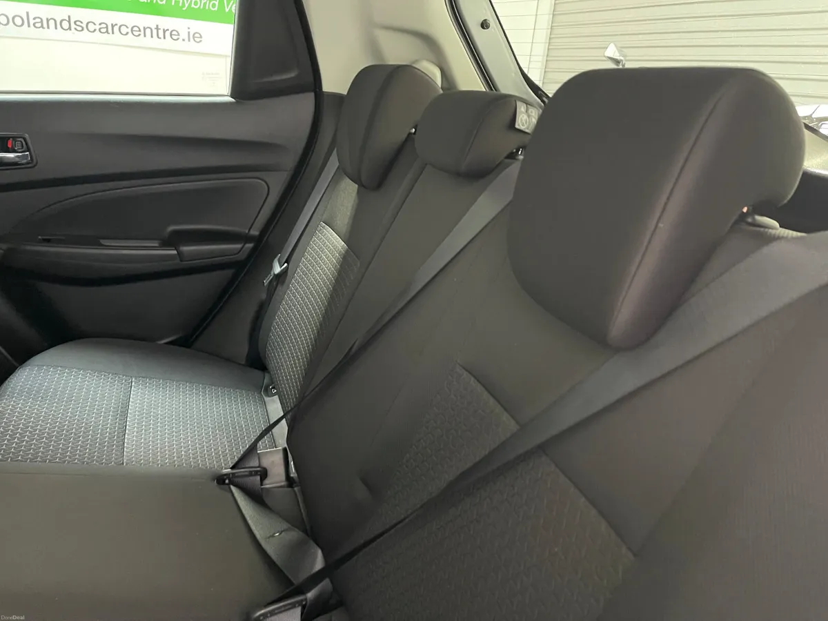 202 Suzuki Swift 1.2 Automatic 5dr Model - Image 6