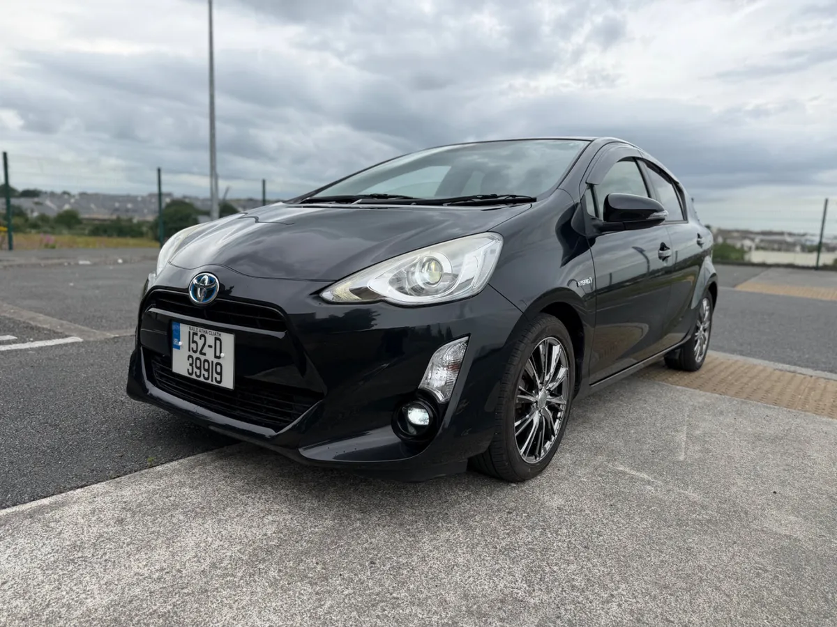 152 Toyota Aqua 1.5 hybrid Fresh Import New NCT - Image 1