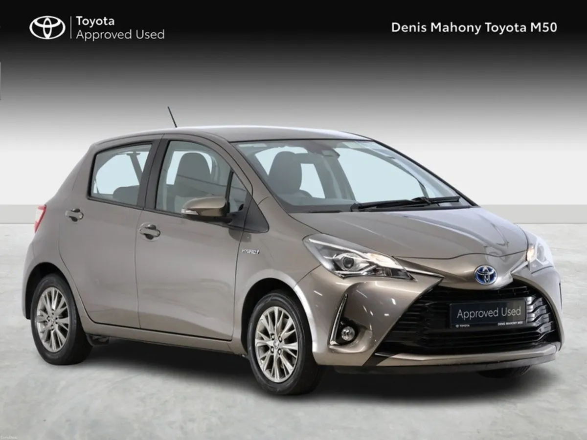 Toyota Yaris Luna Hybrid - Image 1