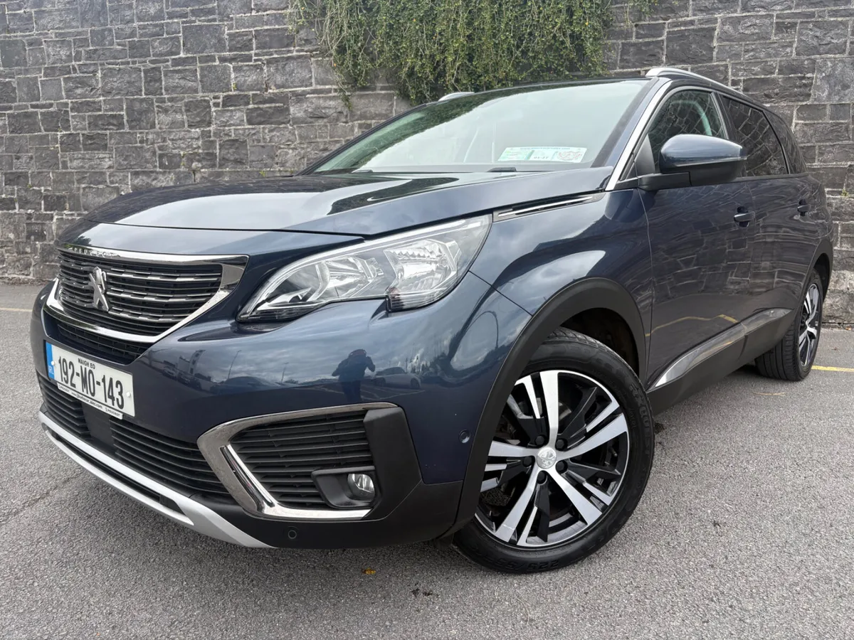 192 Peugeot 5008 Allure! Warranty+Trade ins👍 - Image 3