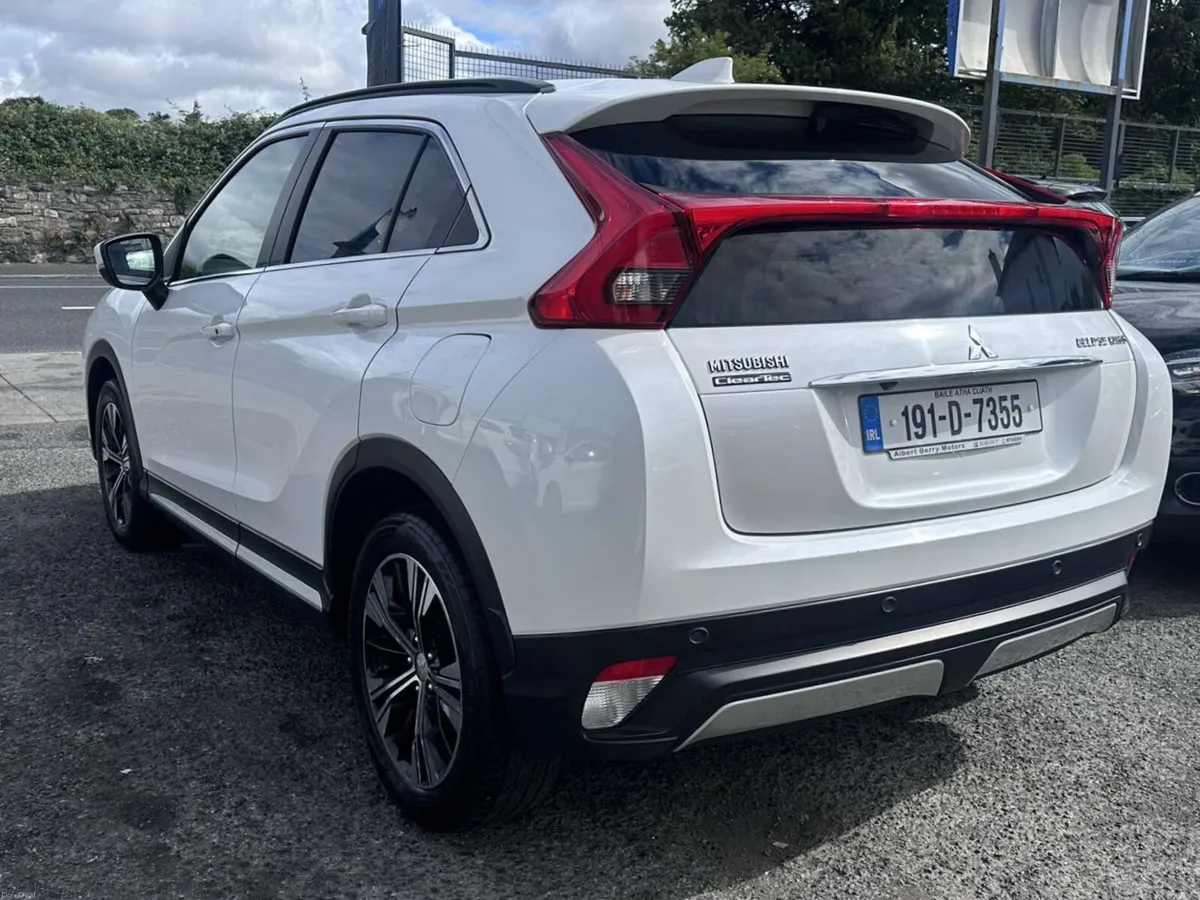 2019 Mitsubishi Eclipse Cross - Image 3