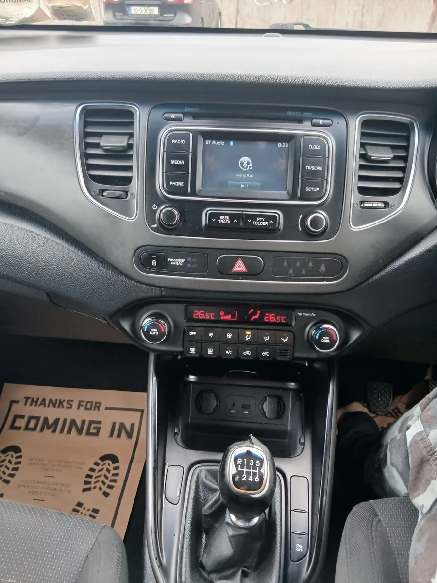 Kia Carens 2013 for sale/swap - Image 3