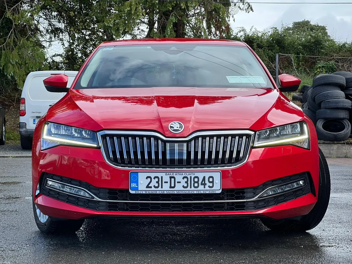 Skoda Superb 2023 - Image 2