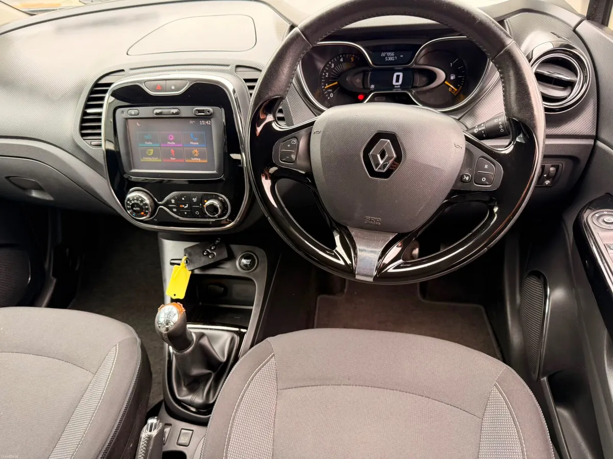 Renault Captur 2016 1.5 Diesel Manual - Image 5