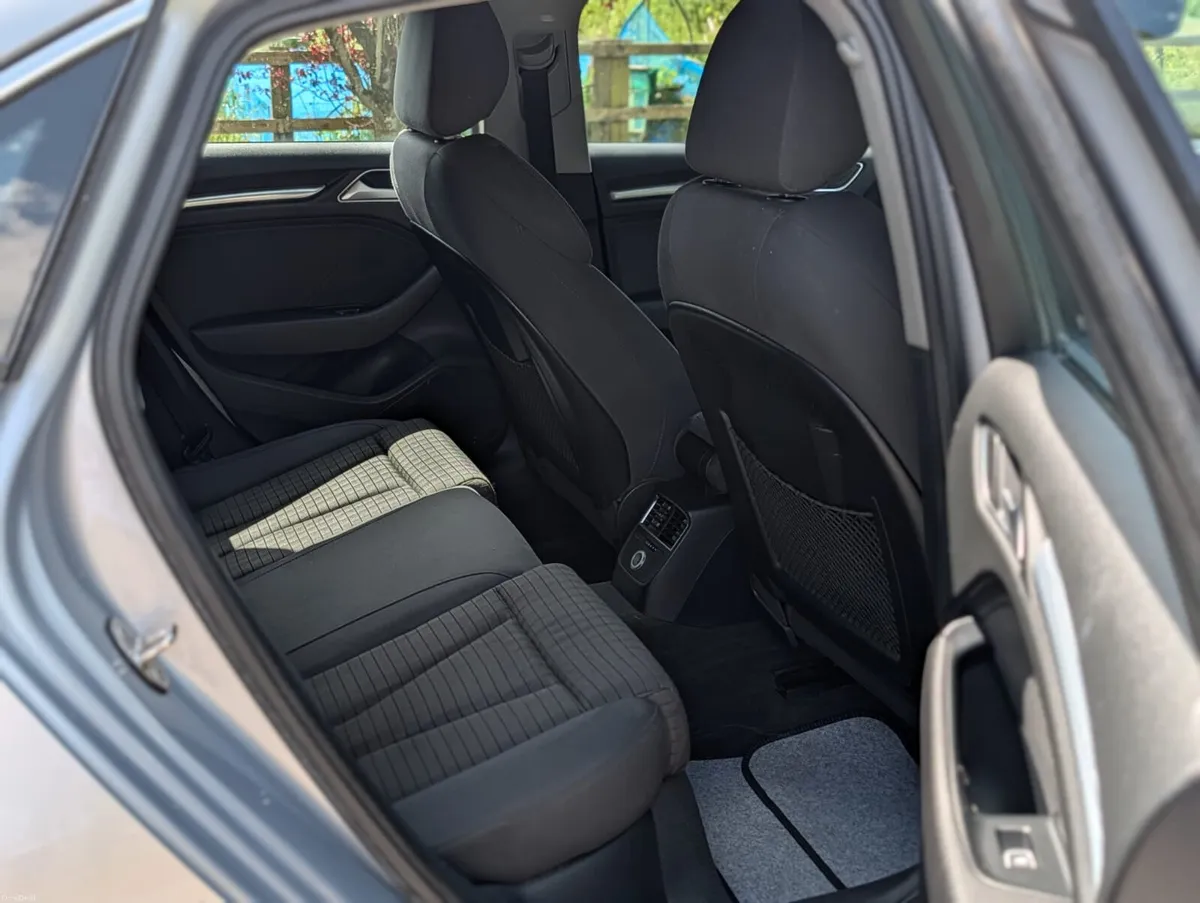 2017 AUDI A3 1.6 TDI SPORT 116PS SA 4DR A AUTO - Image 6