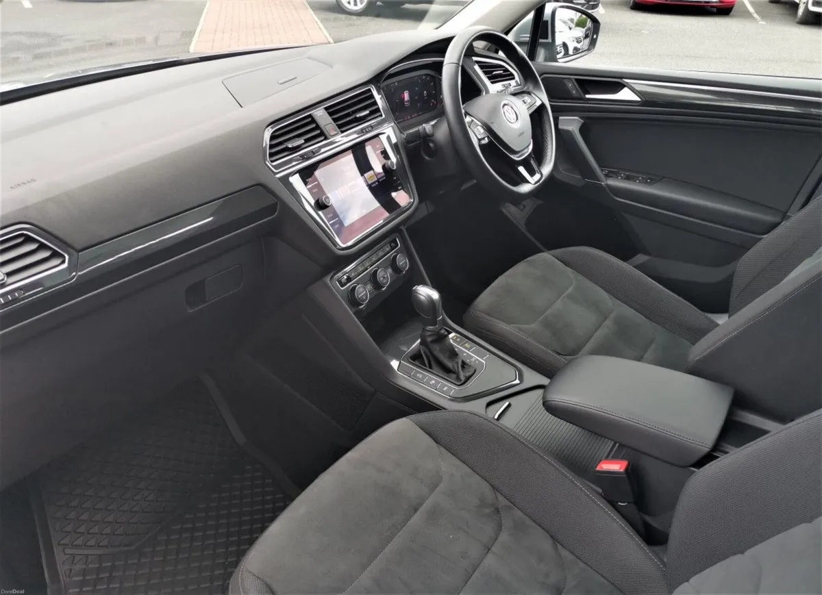 Volkswagen Tiguan Allspace Highline 2.0 TDI 150 HP - Image 3