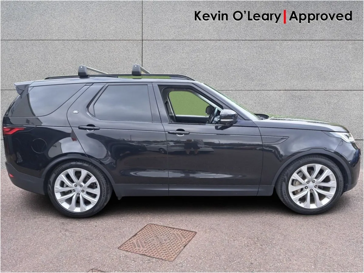 Land Rover Discovery 3.0 SD6 SE Commercial - Image 6