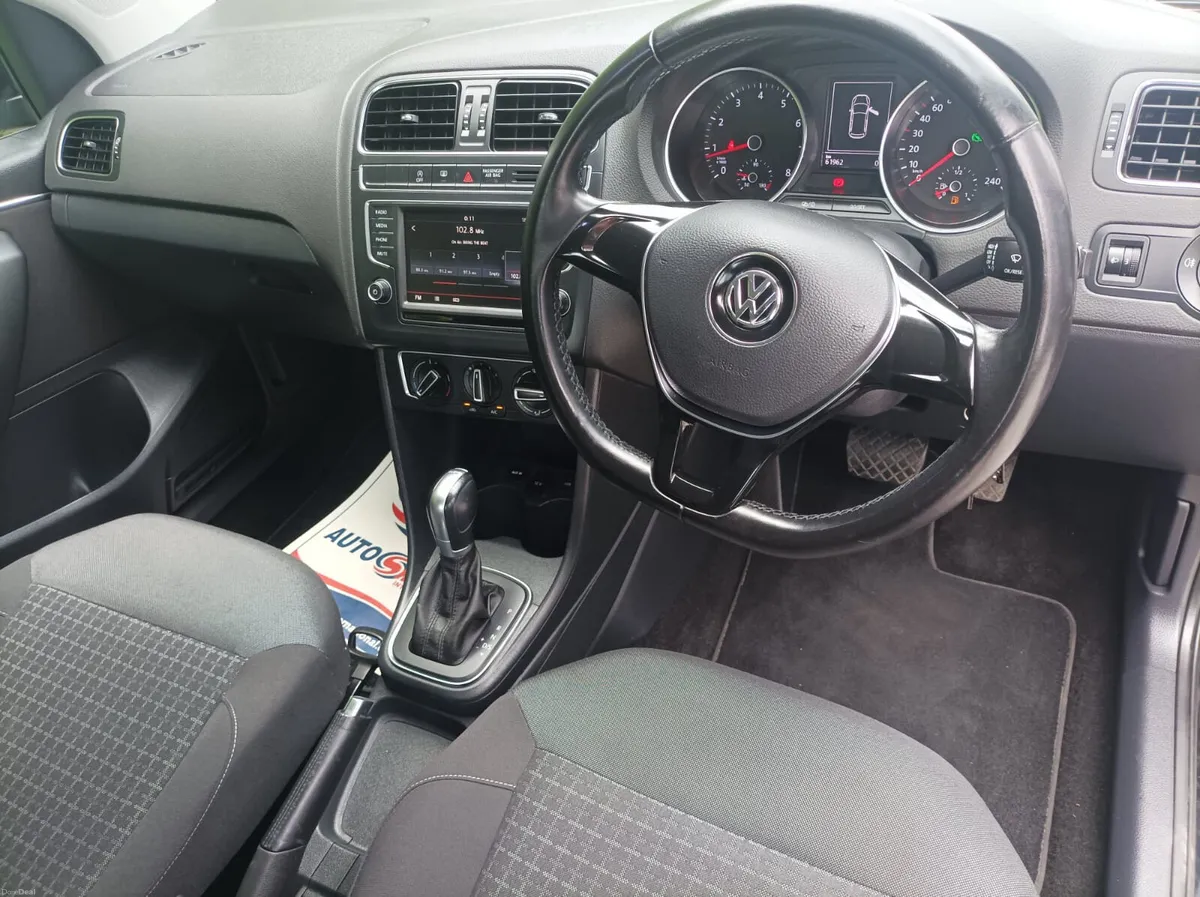 Low Mileage Volkswagen Polo 1.2 TSI Automatic,2015 - Image 4