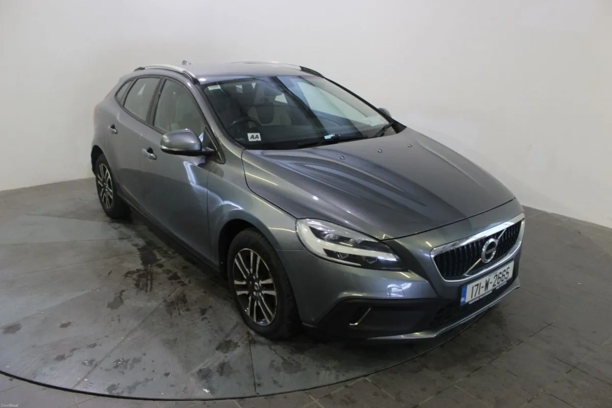 Volvo V40 D2 (120hp) Momentum Edition - TENDER 34 - Image 1