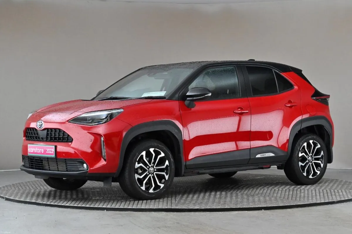 Toyota Yaris Cross 1.5 LUNA SPORT HYBRID **VERY LO - Image 4