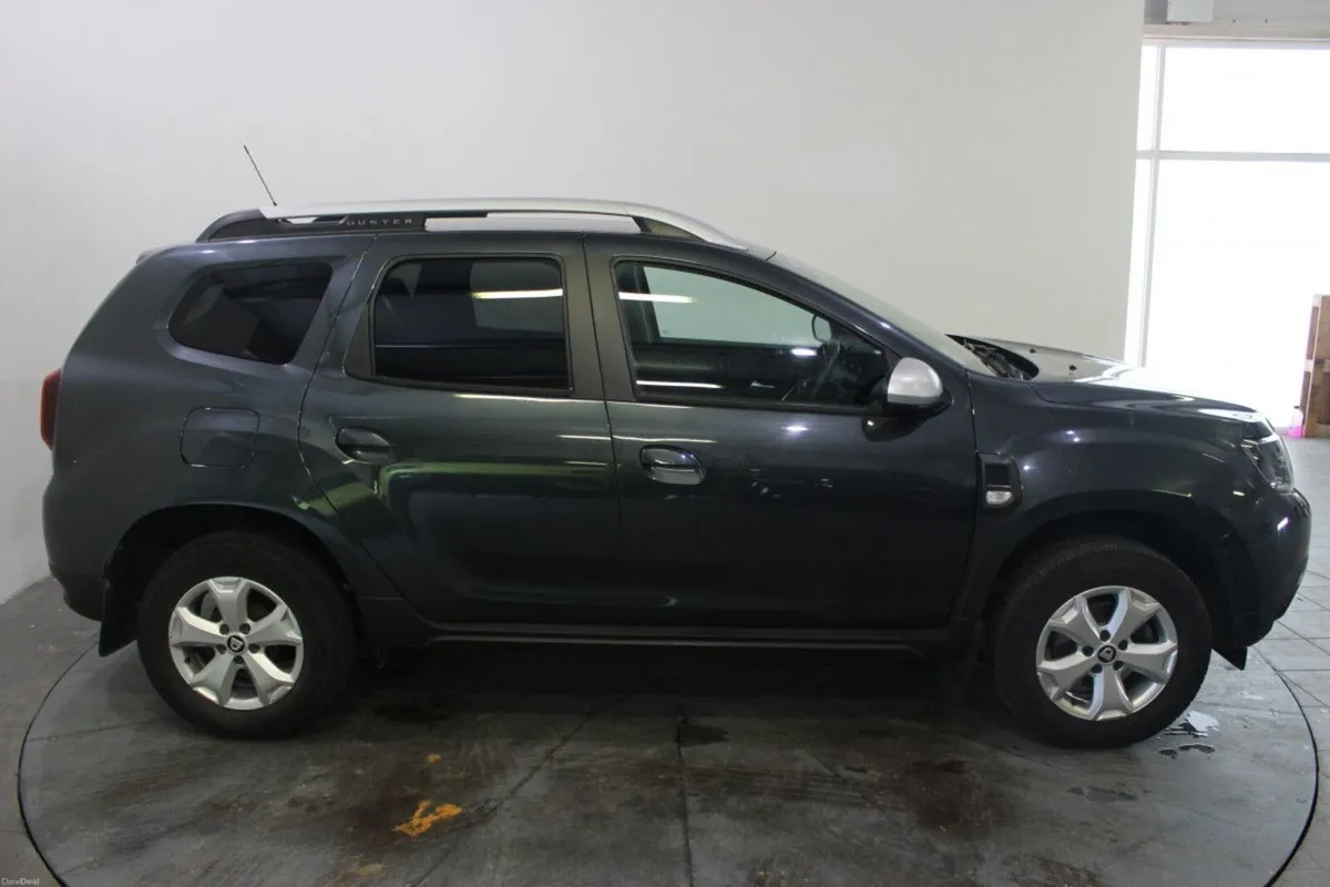 Dacia Duster TCe 100 Comfort - TENDER 29 - Image 2