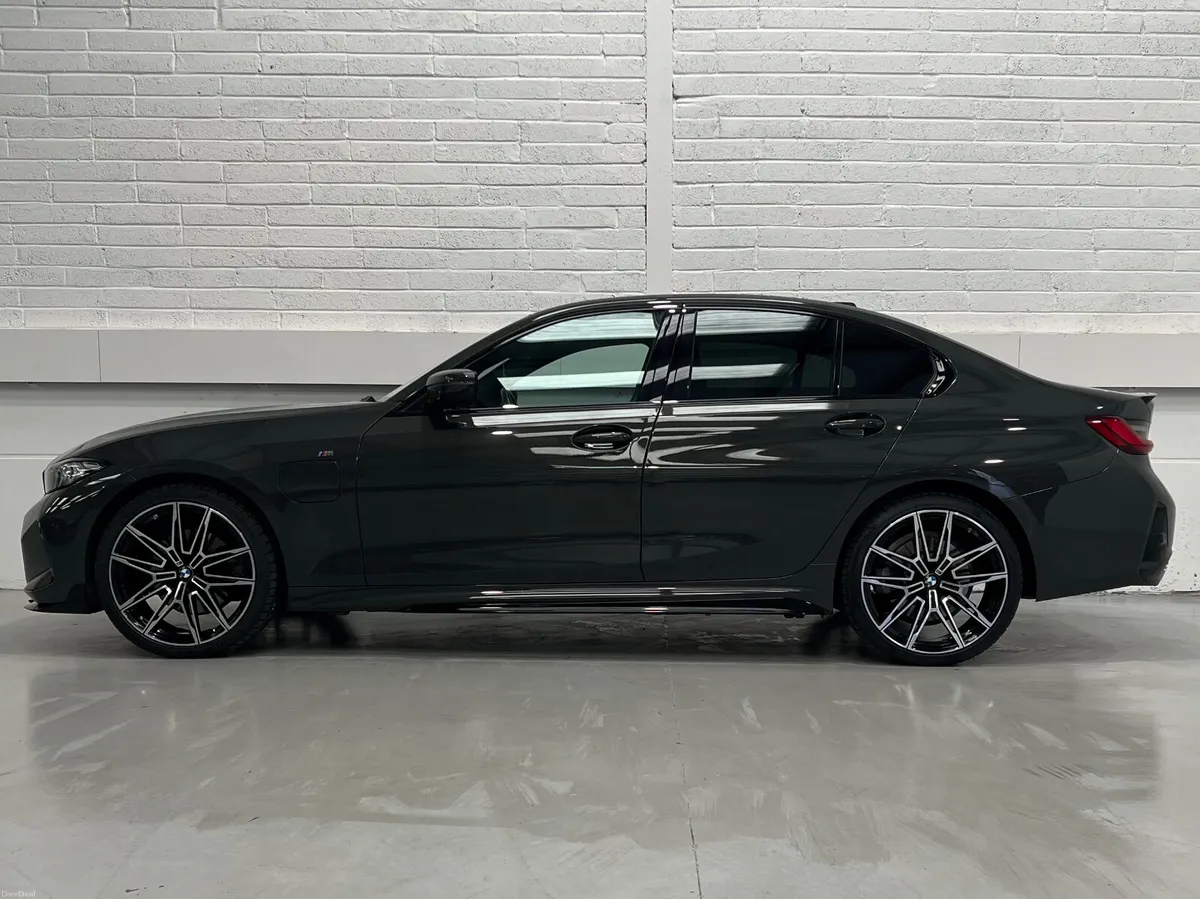 BMW 3 Series 330e M Sport G20 PHEV 290bhp Auto - Image 4