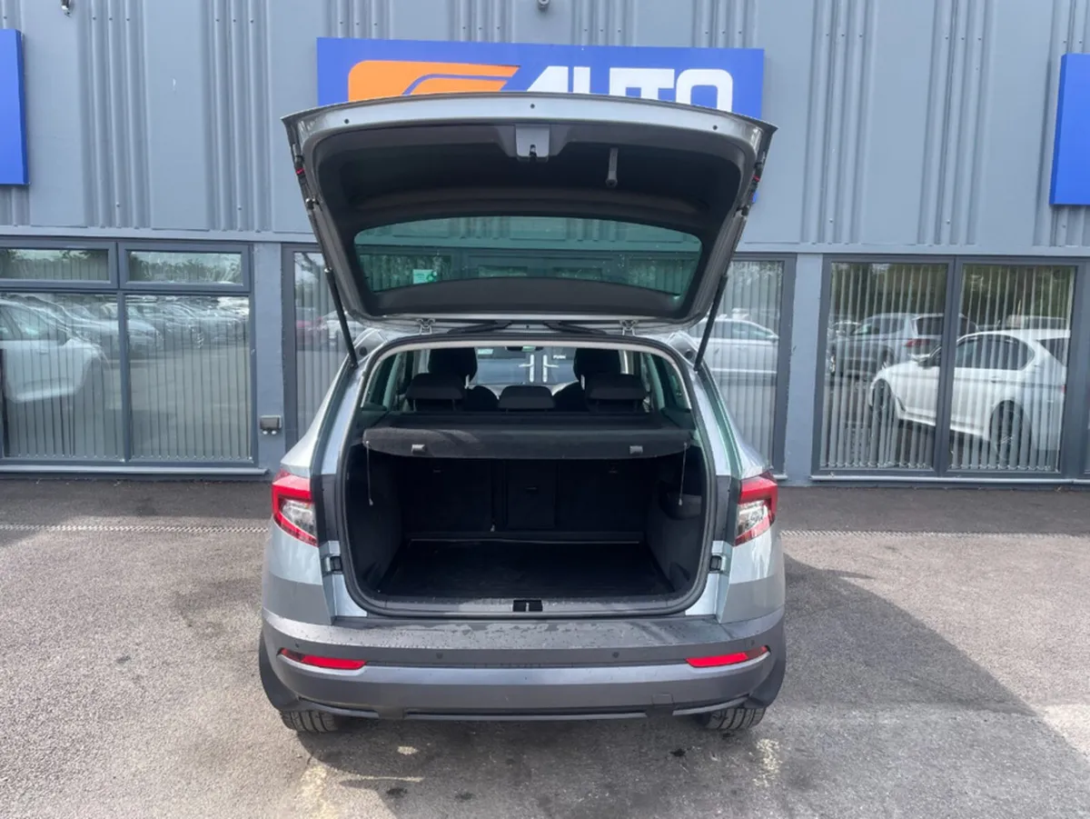 Skoda Karoq STYLE 1.6 TDI 115HP DSG 4DR AUTO - Image 5
