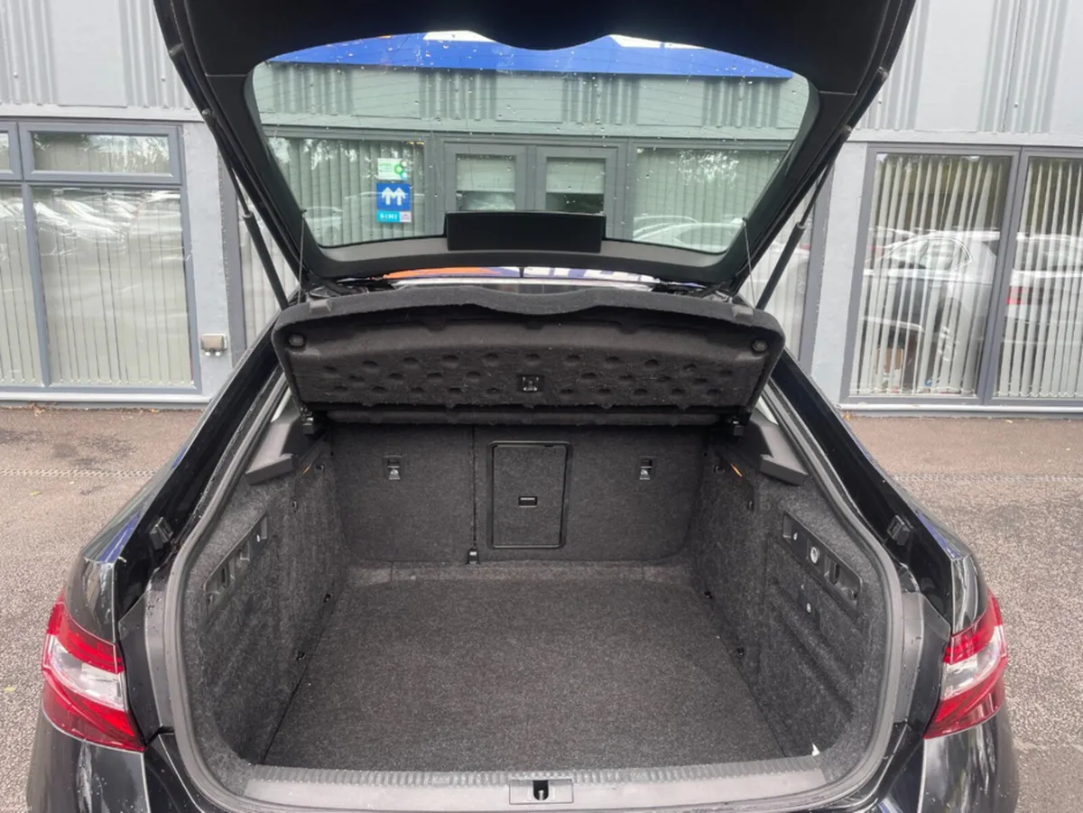 Skoda Superb STYLE 2.0 TDI 150HP DSG 4DR AUTO - Image 6