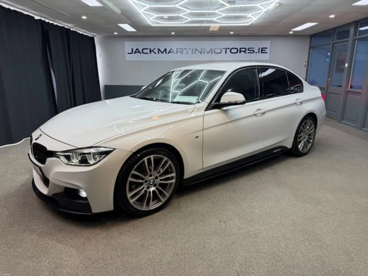 BMW 3-Series 320I - Image 1