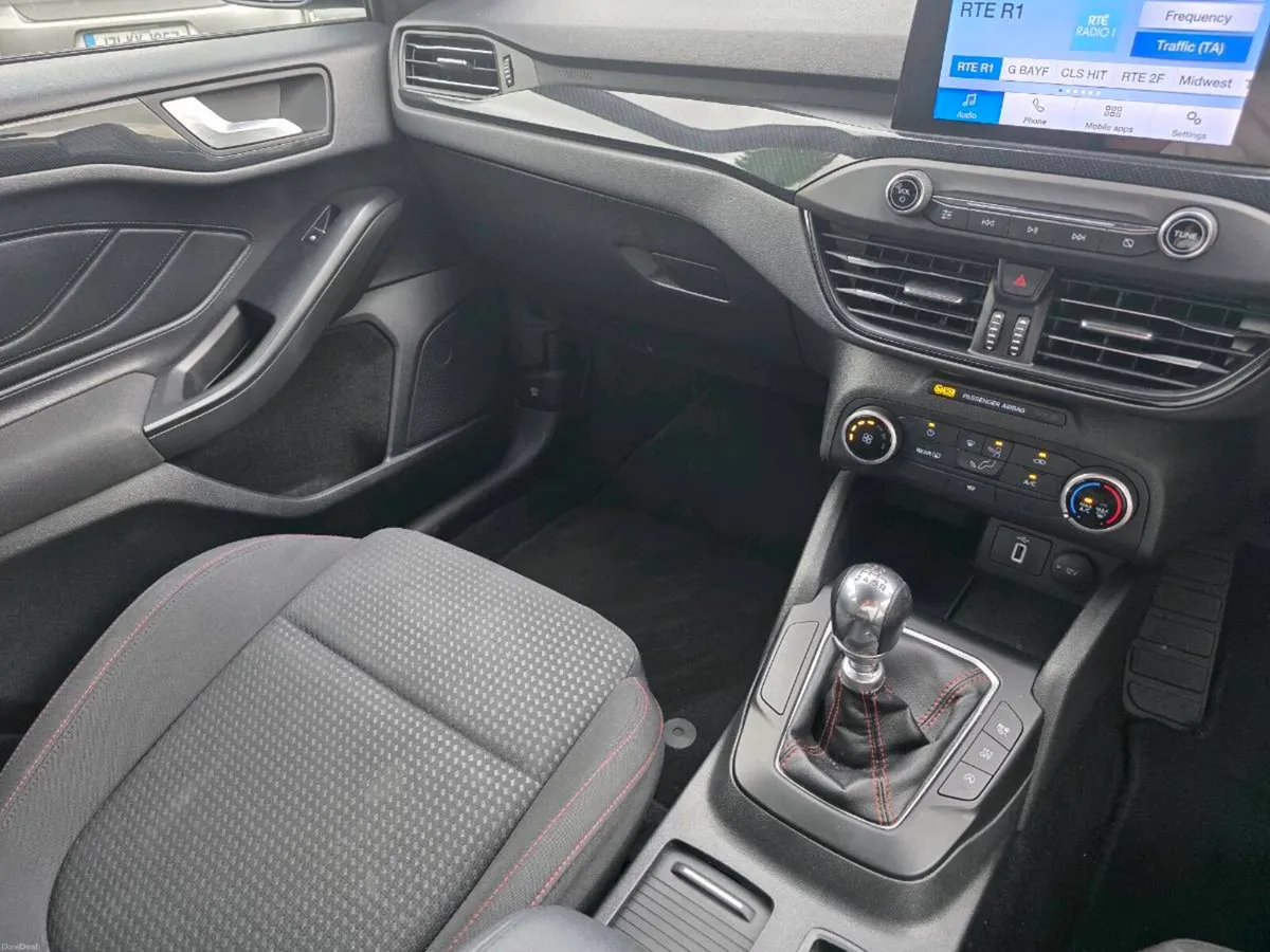 Ford Focus ST Line - Image 4