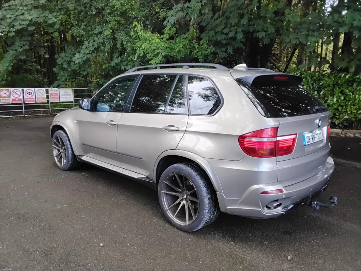 Bmw X5 commercial   ( 1 owner,   7 seats) - Image 3