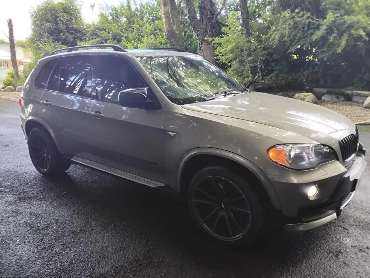 Bmw X5 commercial   ( 1 owner,   7 seats) - Image 2