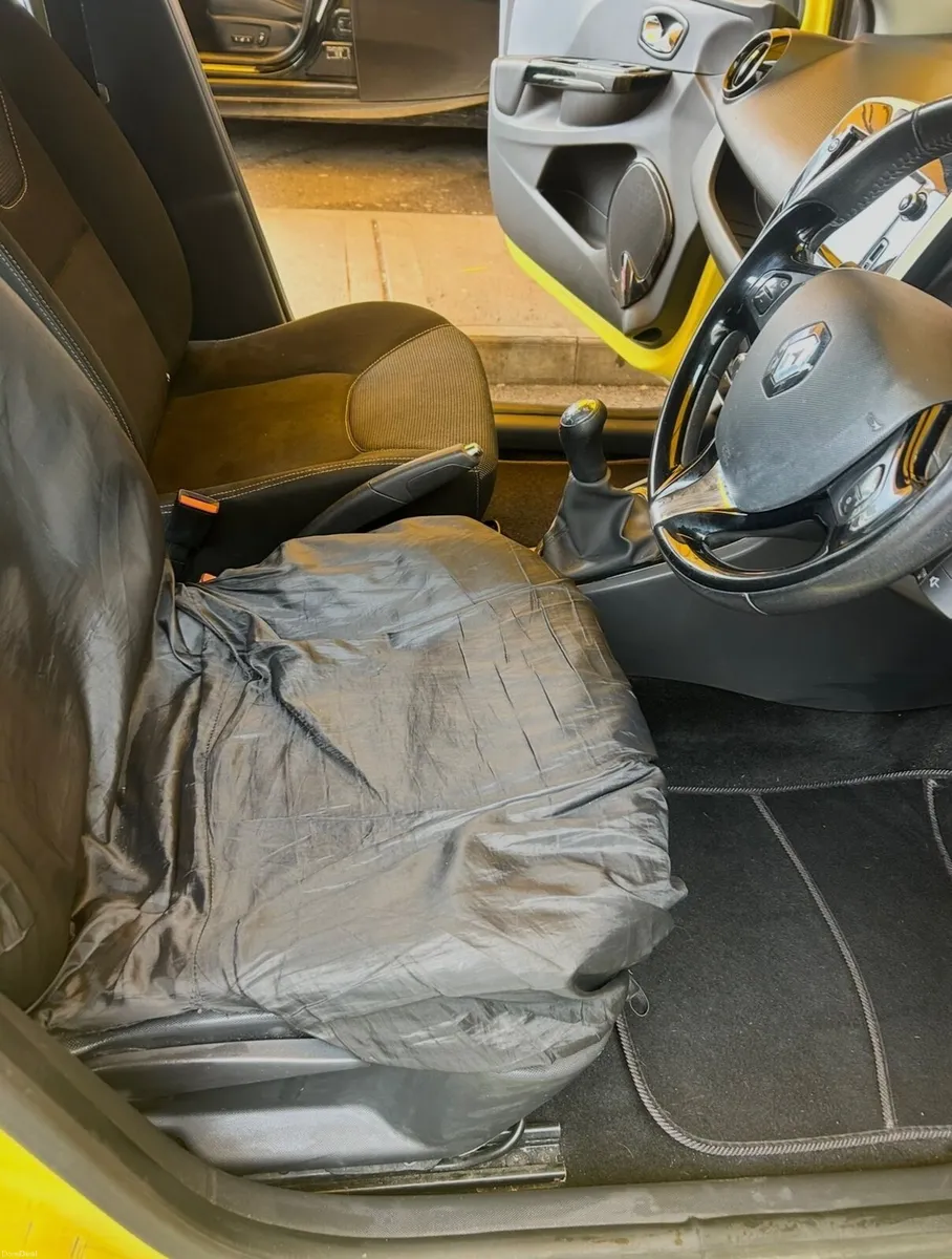 Renault Clio 2013 - Image 4
