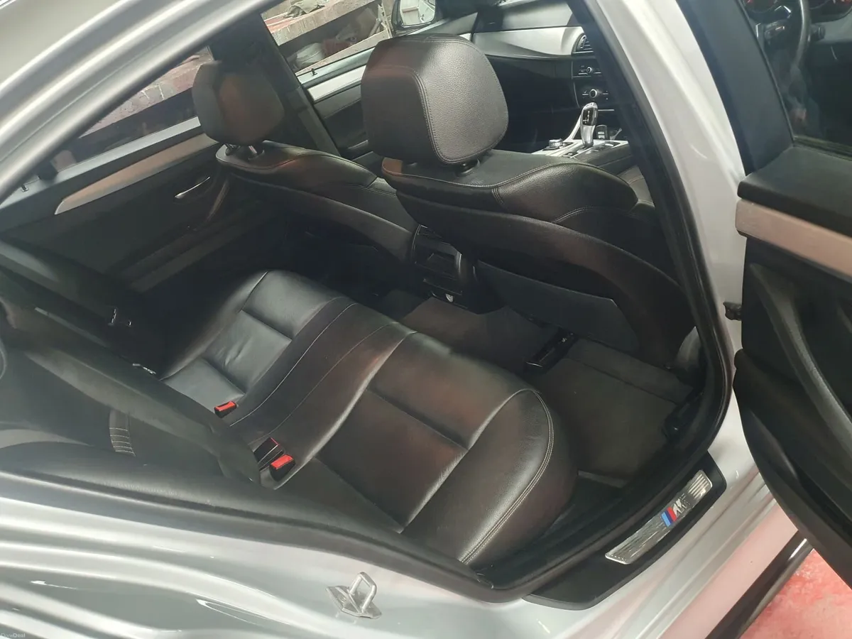BMW 5-Series 2015 - Image 6