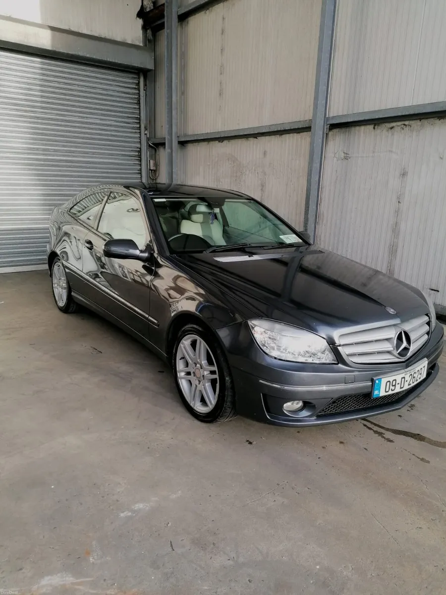 Mercedes - Image 1