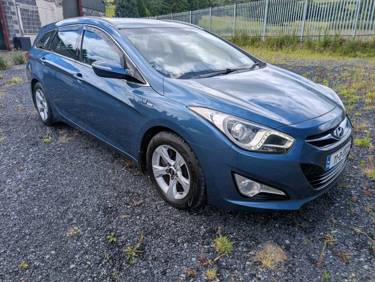 Hyundai i40 2011 low mileage - Image 1
