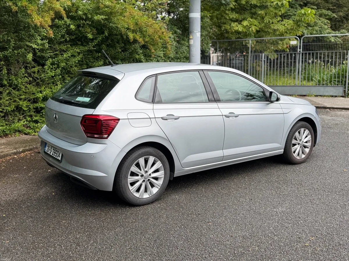 Volkswagon polo - Image 3