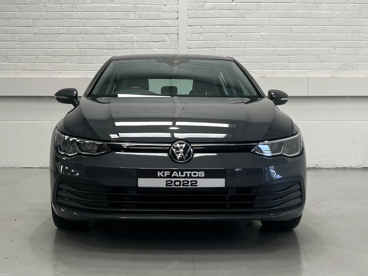 Volkswagen Golf Life 2.0TDI 6 Speed Manual 115bhp - Image 2