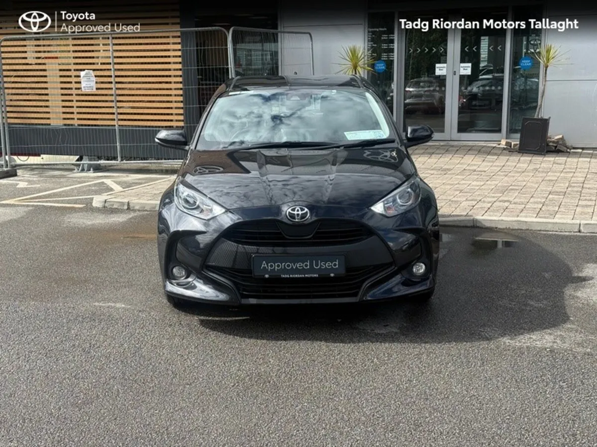 Toyota Yaris YARIS 1.0 LUNA - Image 4
