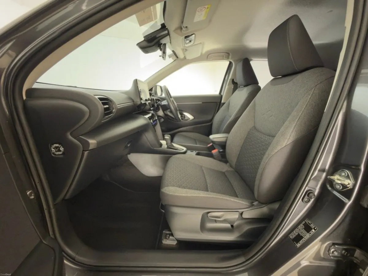 Toyota Yaris Cross Luna Hybrid - Image 6