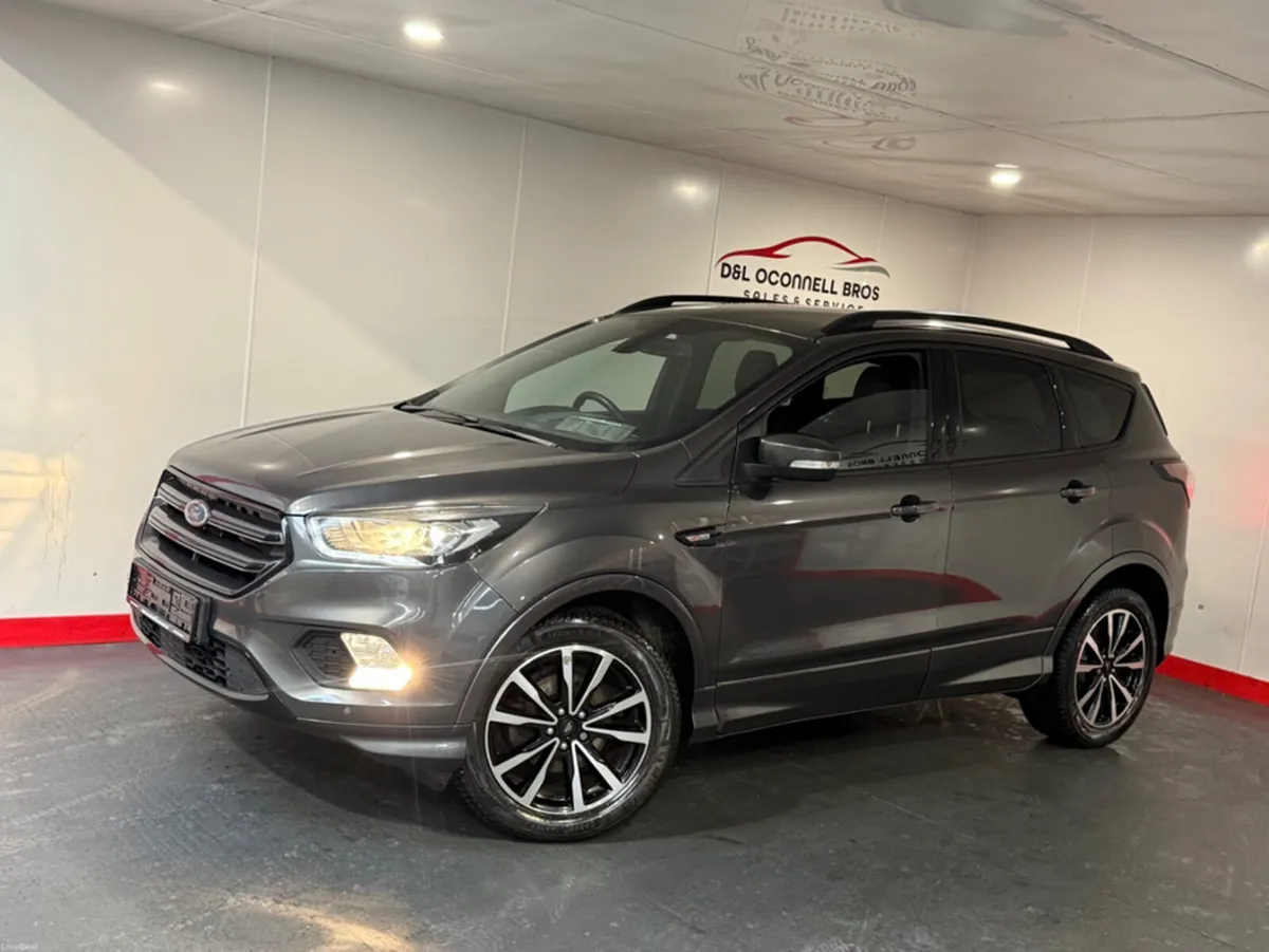 Ford Kuga ST-LINE 1.5 TDCI - Image 2