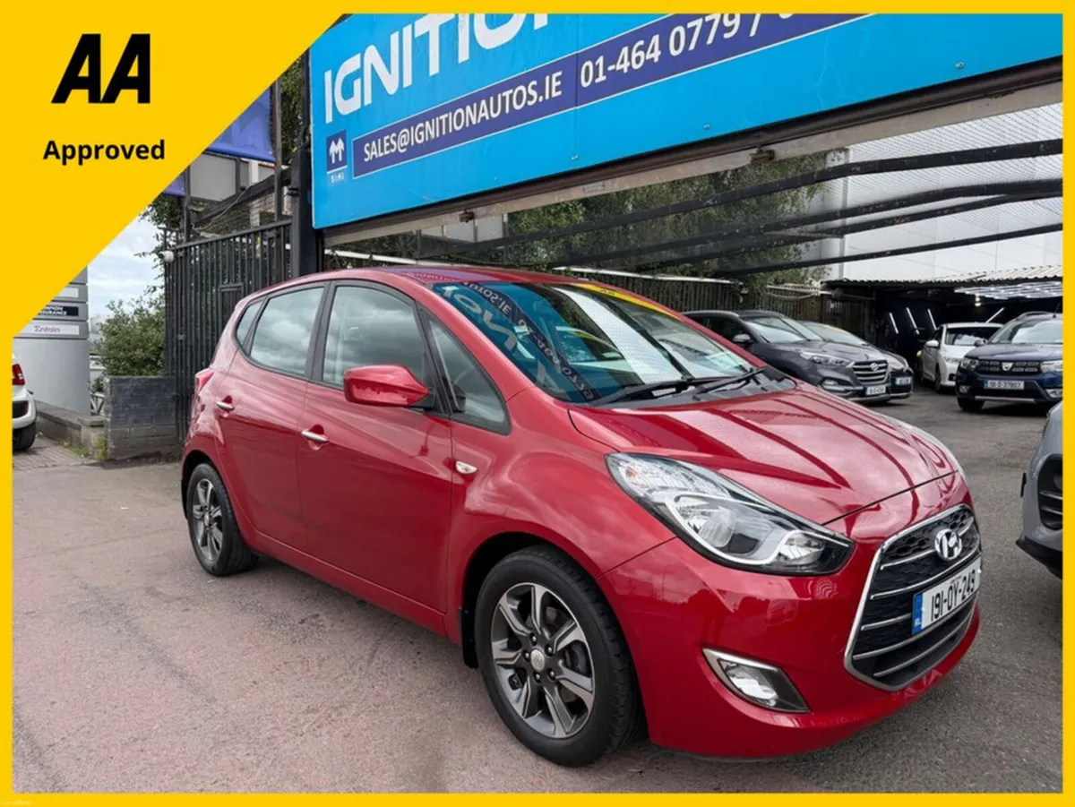 Hyundai ix20 1.6 PETROL, DELUXE MODEL, TINY MILEAG - Image 1
