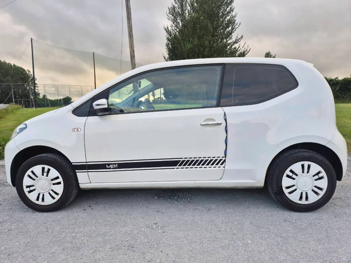 2012 VOLKSWAGEN UP €1950 - Image 1