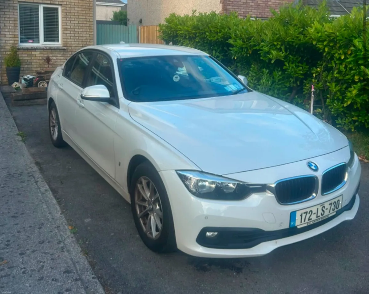 BMW 3-Series 2017 - Image 1