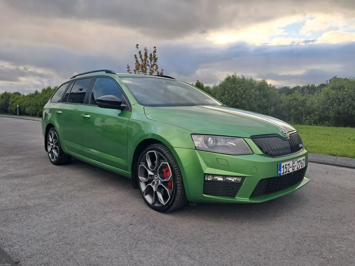 152 Skoda Octavia VRS Combi - Image 1