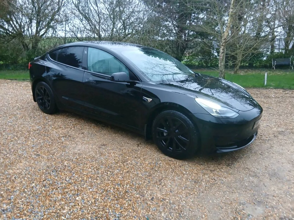 2022 Tesla Model 3 SR with Heatpump - Image 1