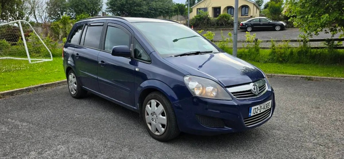 132 Vauxhall zafira 1.6 nctd and taxed - Image 1