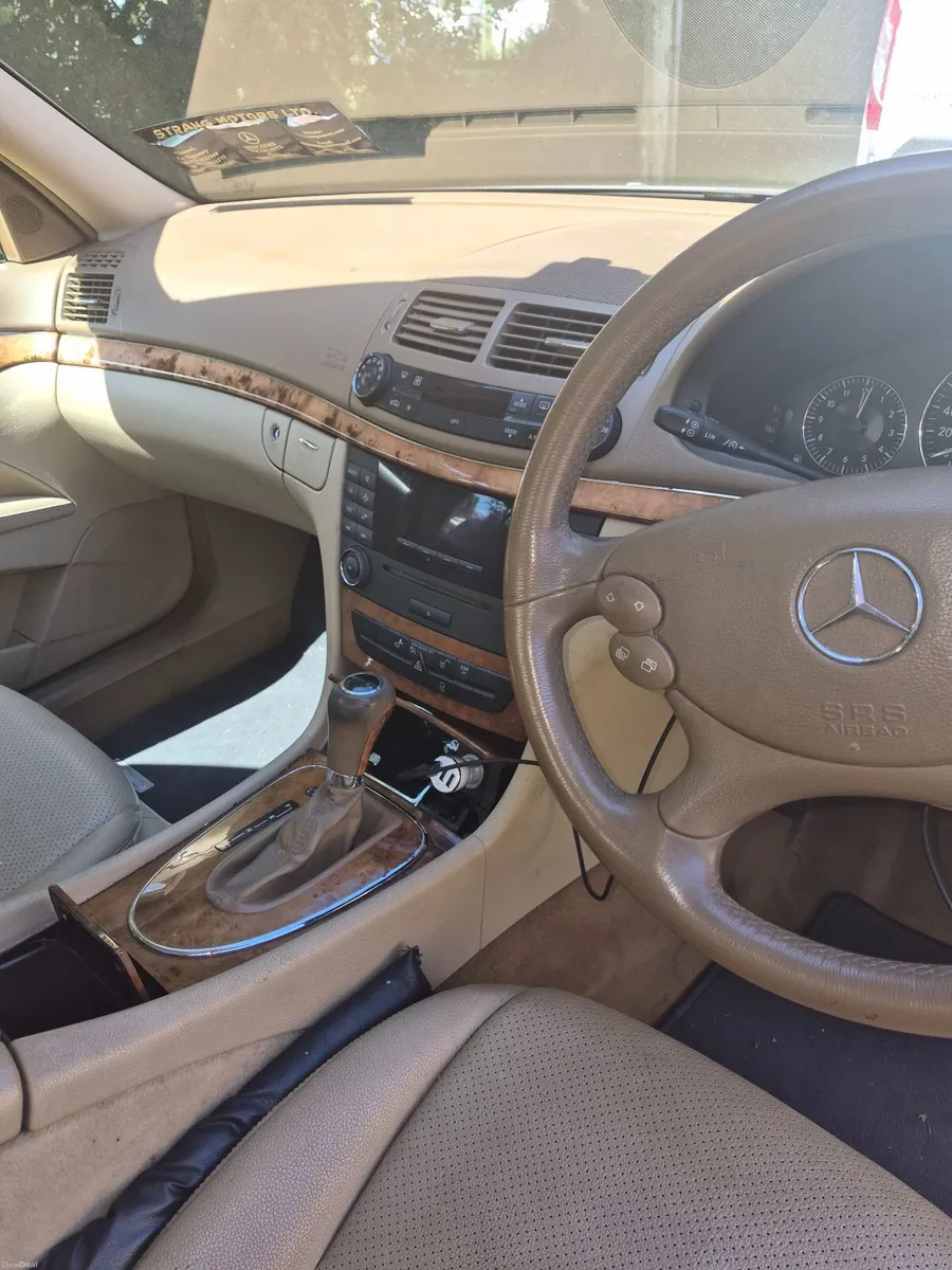 Mercedes-Benz CDI E-Class 2007 - Image 4
